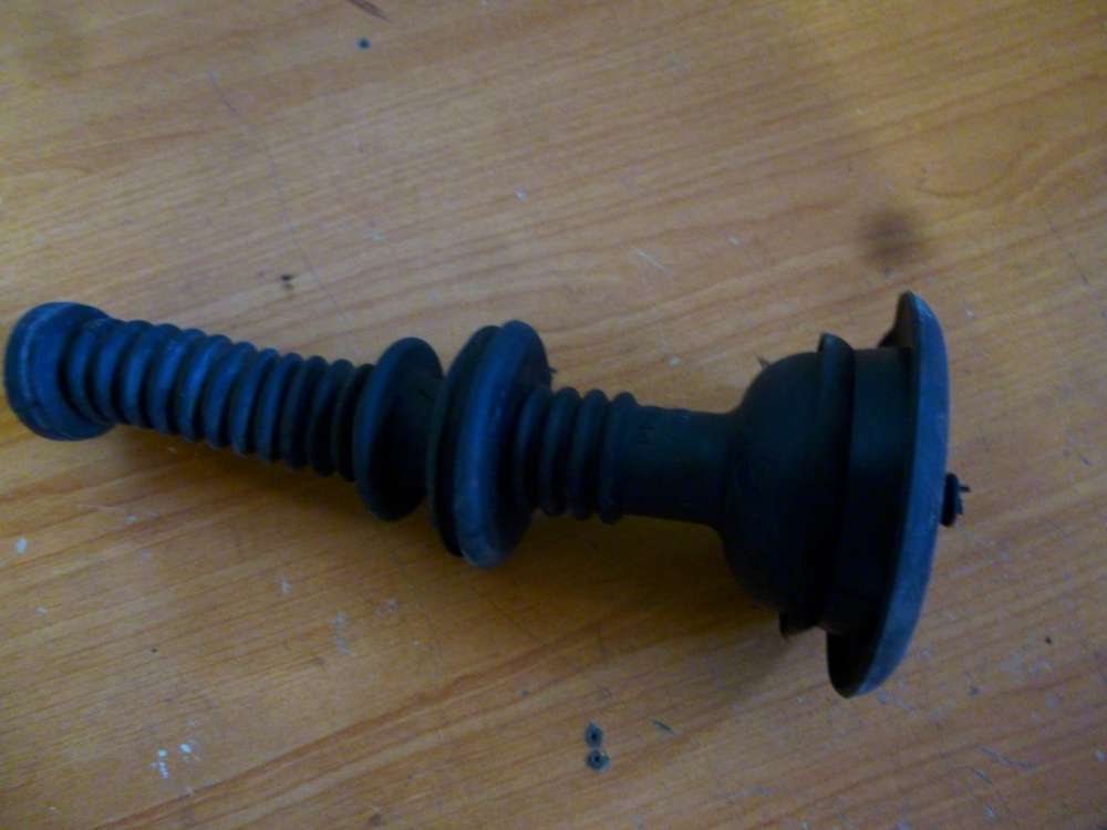 Opel Corsa C gummi für Türkabelbaum Anschluss 09115773