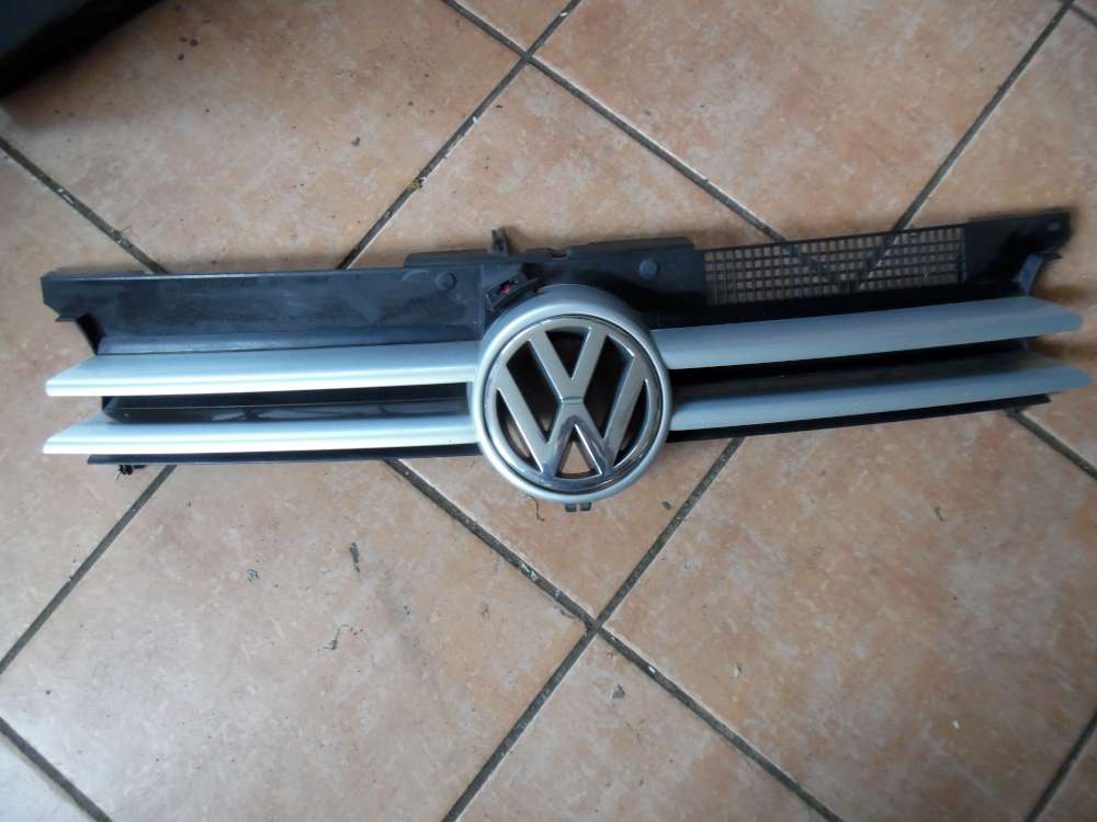 VW Golf IV Kühlergrill Frontgrill 1J0853651 silber : LA7W