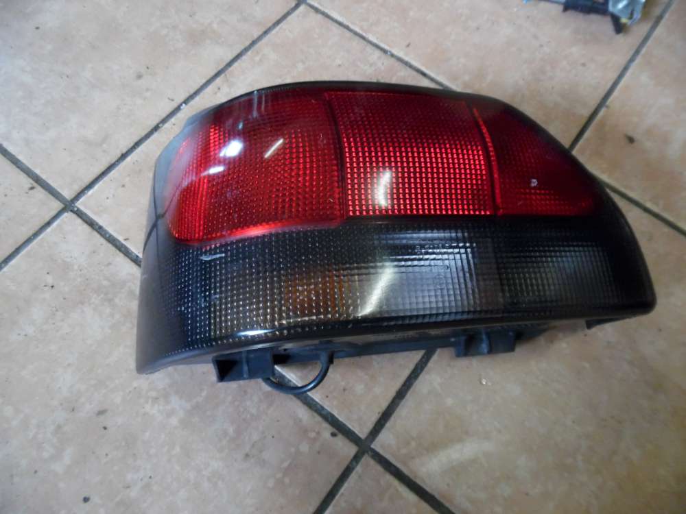 Renault Clio I Rückleuchte Links 7700827551