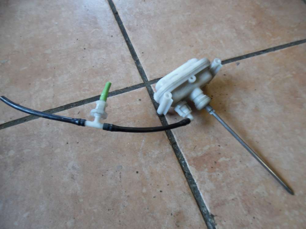 VW Golf III 1H Stellmotor Zentralverriegelung ZV Tankklappe 1H0862160
