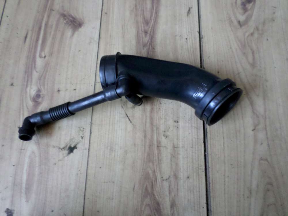 Original Rohr Schlauch Ansaugschlauch 050133354 Audi A4 Bj.1998