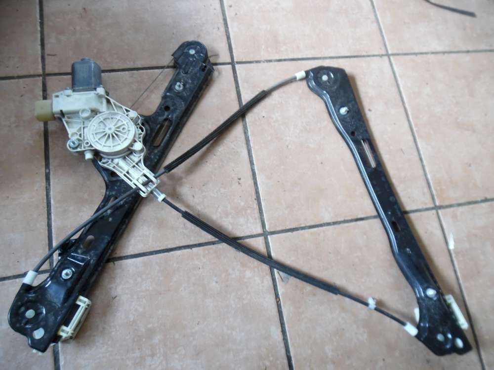 BMW 1er E87 Fensterhebermotor elektrisch Vorne Links 7067795S