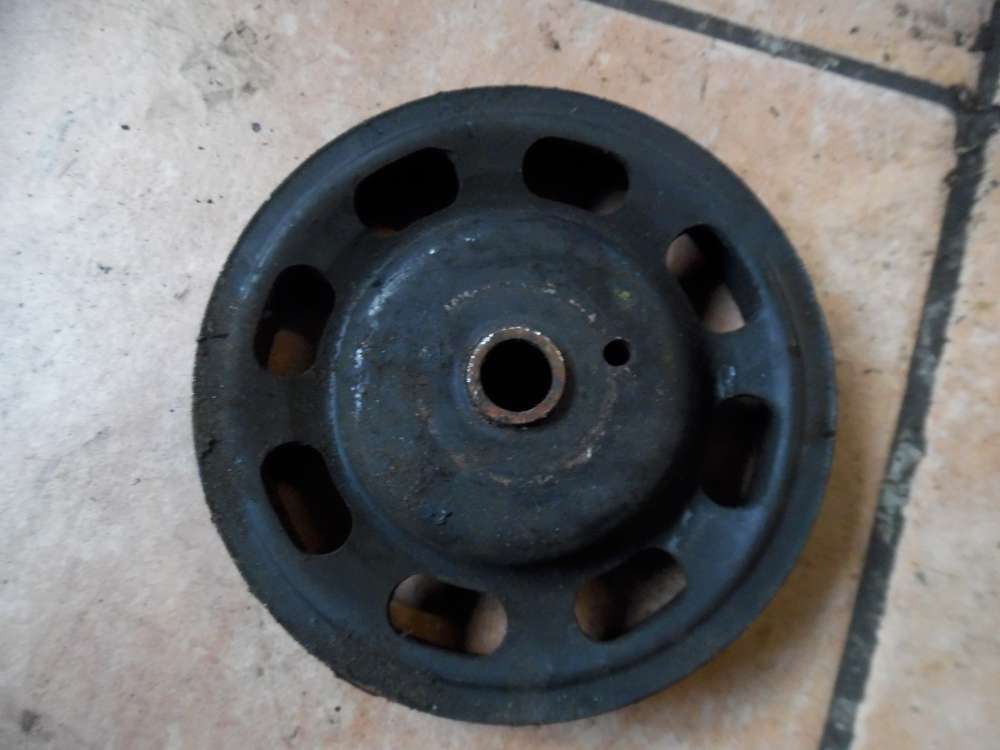 VW Golf IV Riemenscheibe Kurbelwelle 036105255