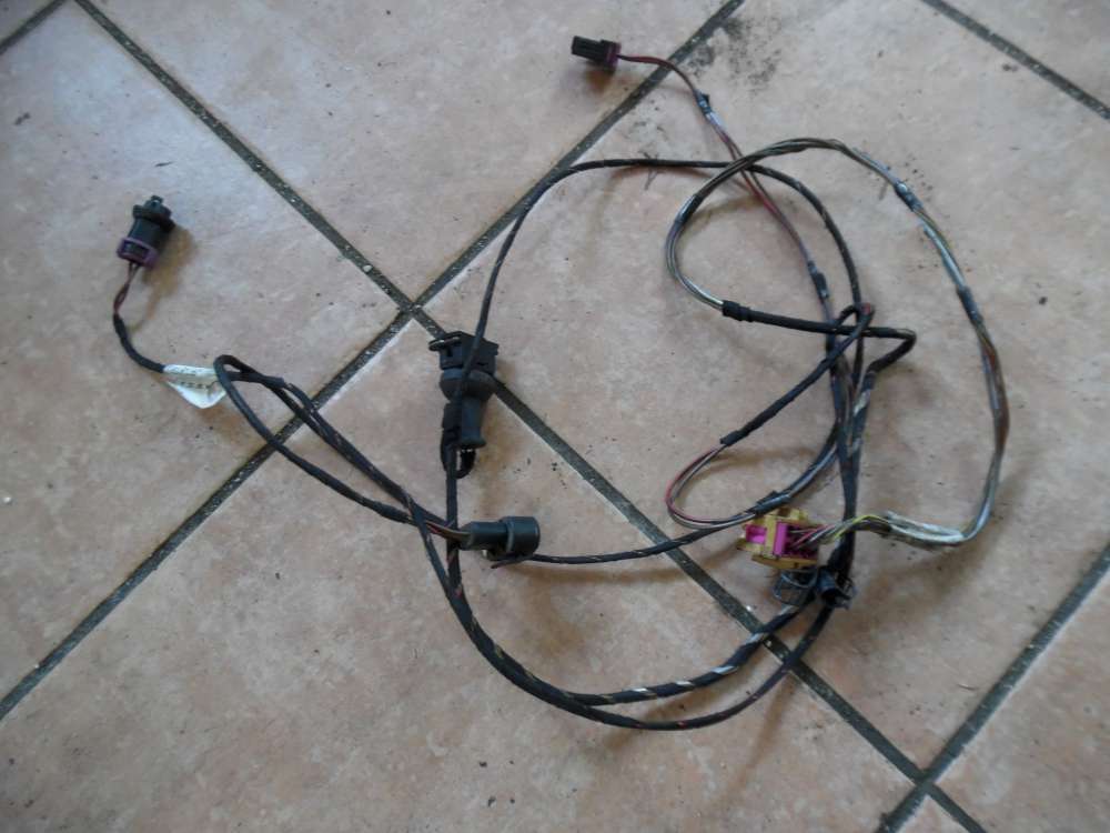 Audi A4 B5 Türkabelbaum Kabelbaum Vorne Links 8D1971667