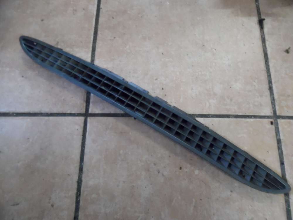 Skoda Octavia 1U Lüftungsgitter Armaturenbrett oben 1U0819635