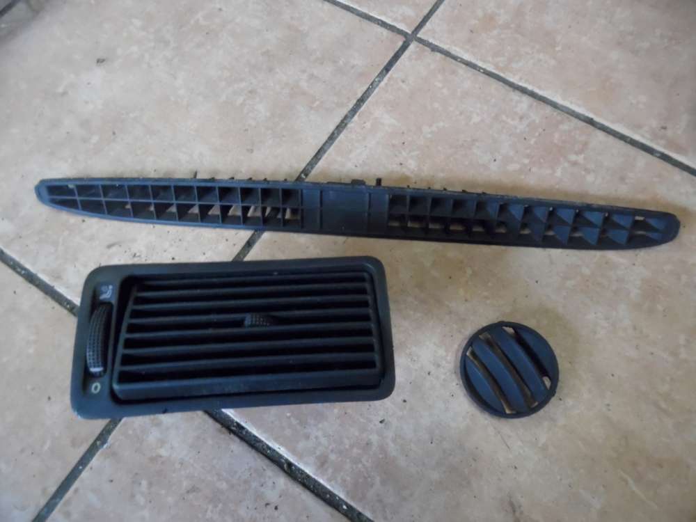 VW Golf IV Lüftungsdüse Düse Rechts mit Lüftungsgitter 1J1819704/ 1J1857473