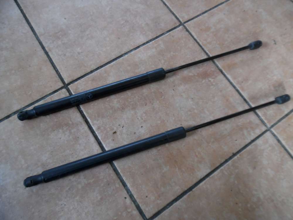 Mercedes B-Klasse W245 Gasfeder Gasdruckfeder Heckklappe A1699801064