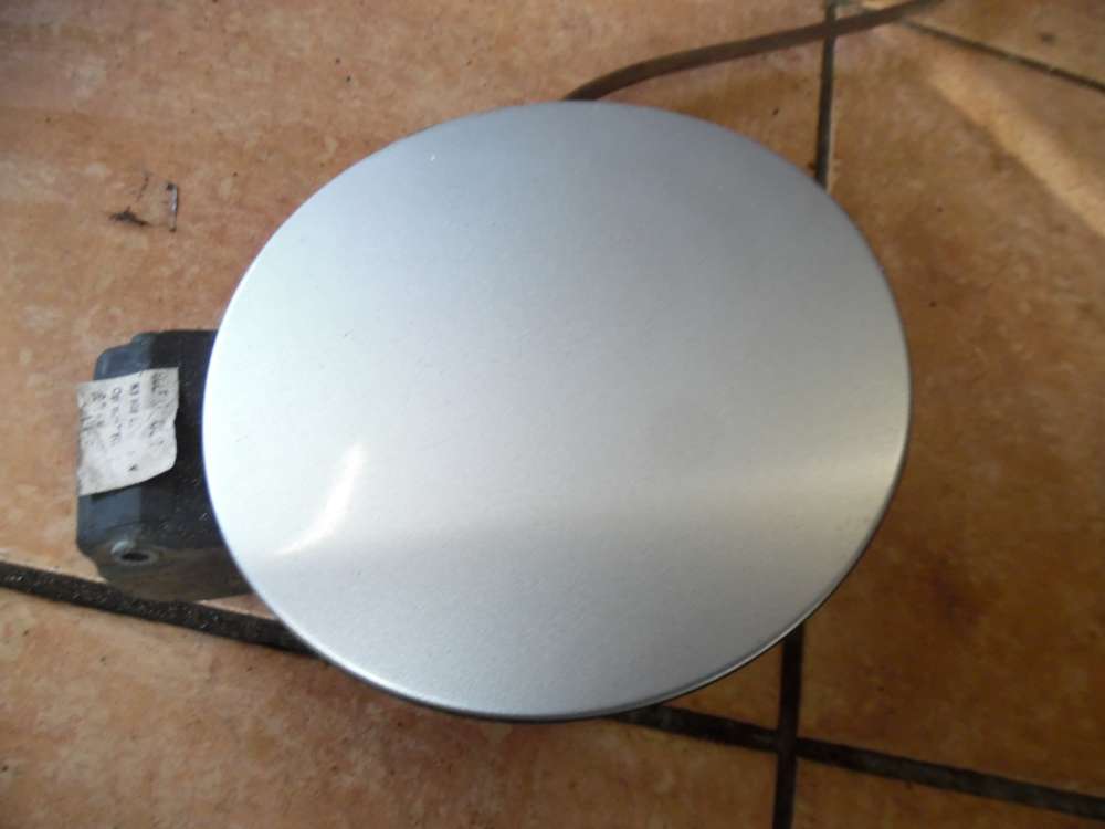 VW Golf V 1K Tankdeckel Tankklappe 1K0010366 grau : LA7W