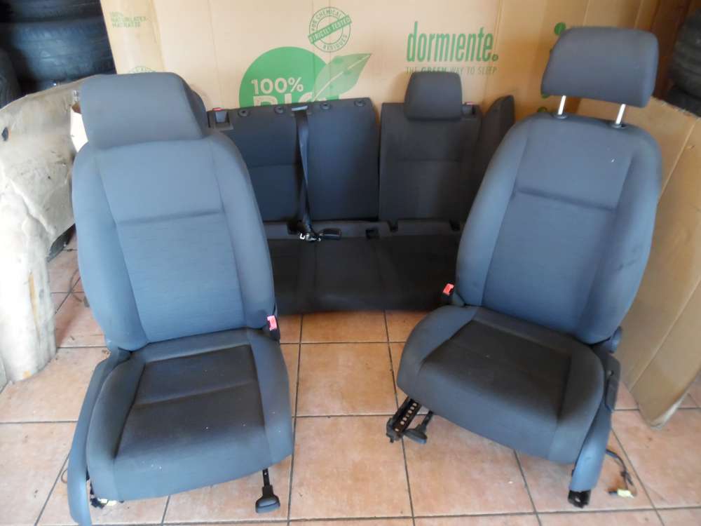 VW Golf V 1K Sitze Innenausstattung Stoff