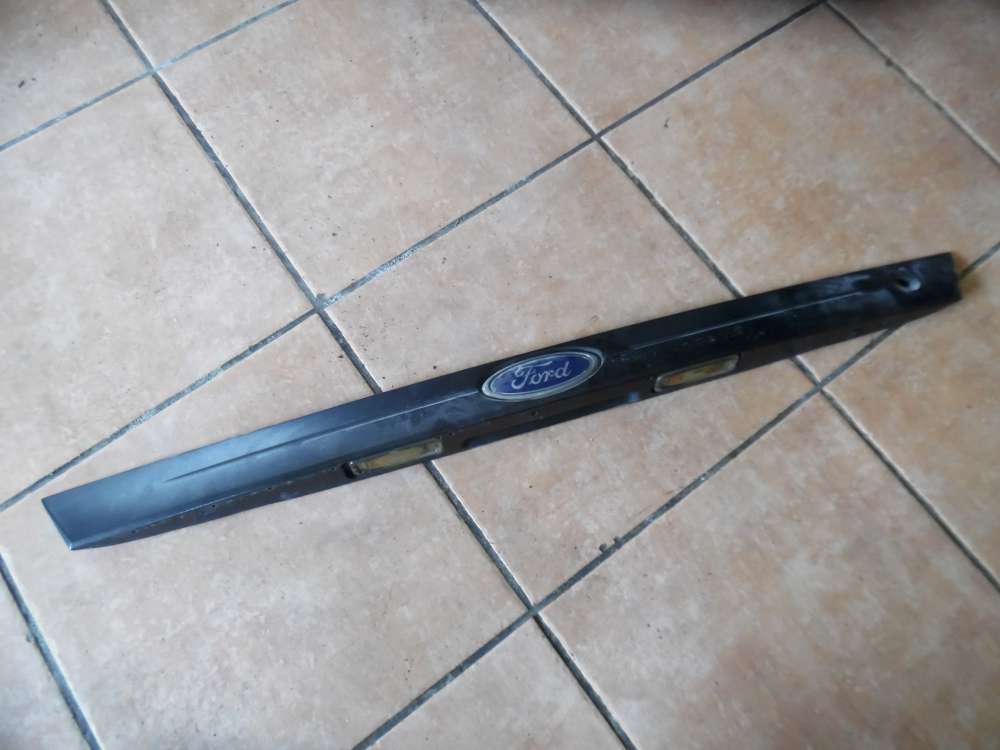 Ford Focus II DN Turnier Kombi Leiste Heckklappengriff 98AB-N43404