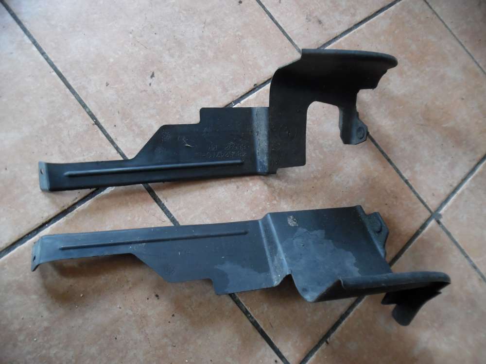 Chrysler 300M Verkleidung Kühler Halter