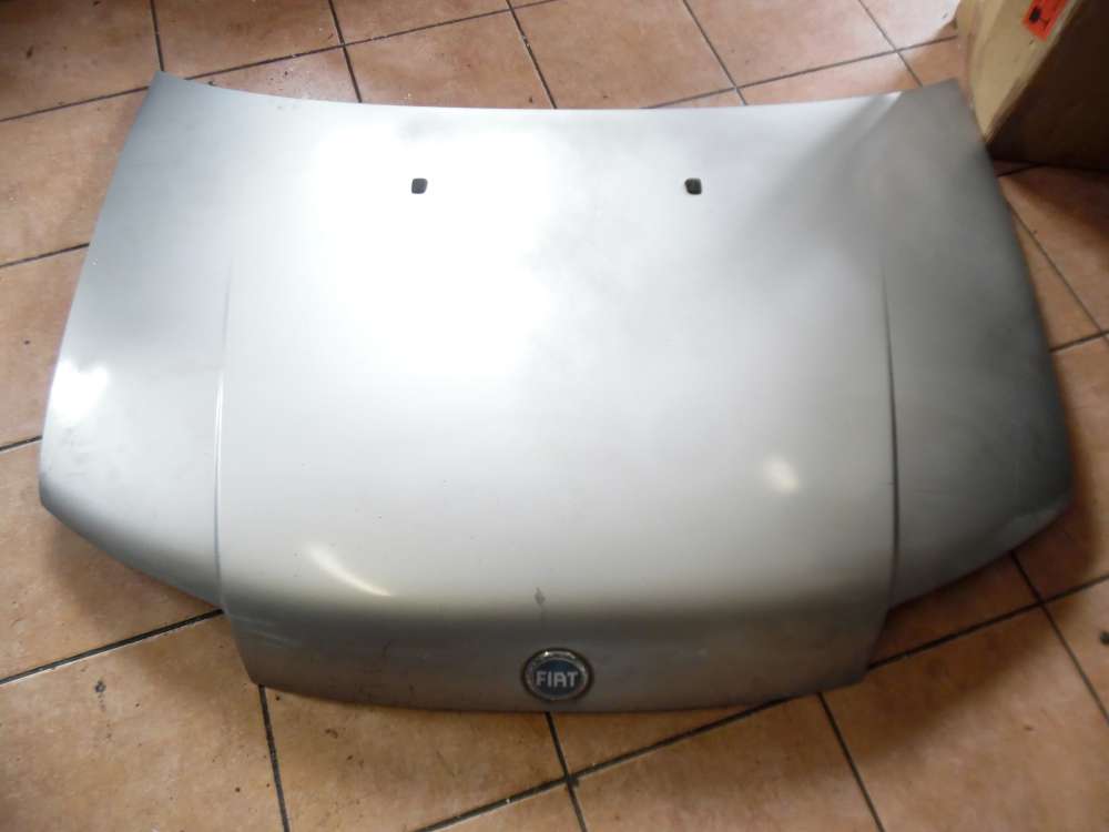 Fiat Punto 188 3-Türer Motorhaube grau :647