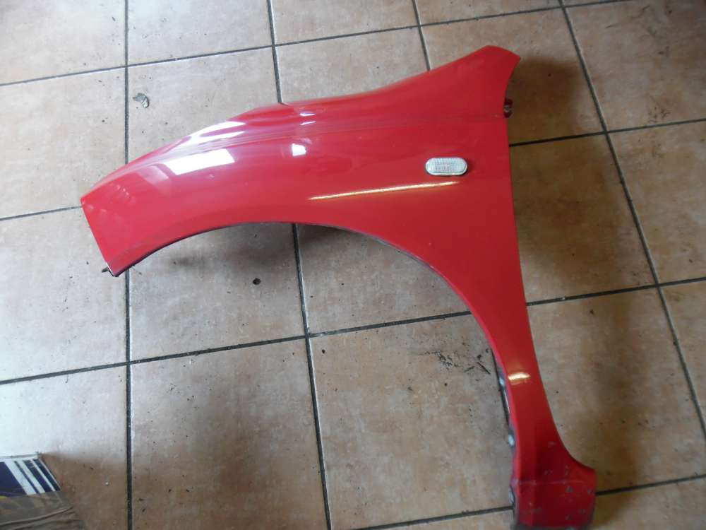 Nissan Micra K12 3-Türer Kotflügel Links Rot
