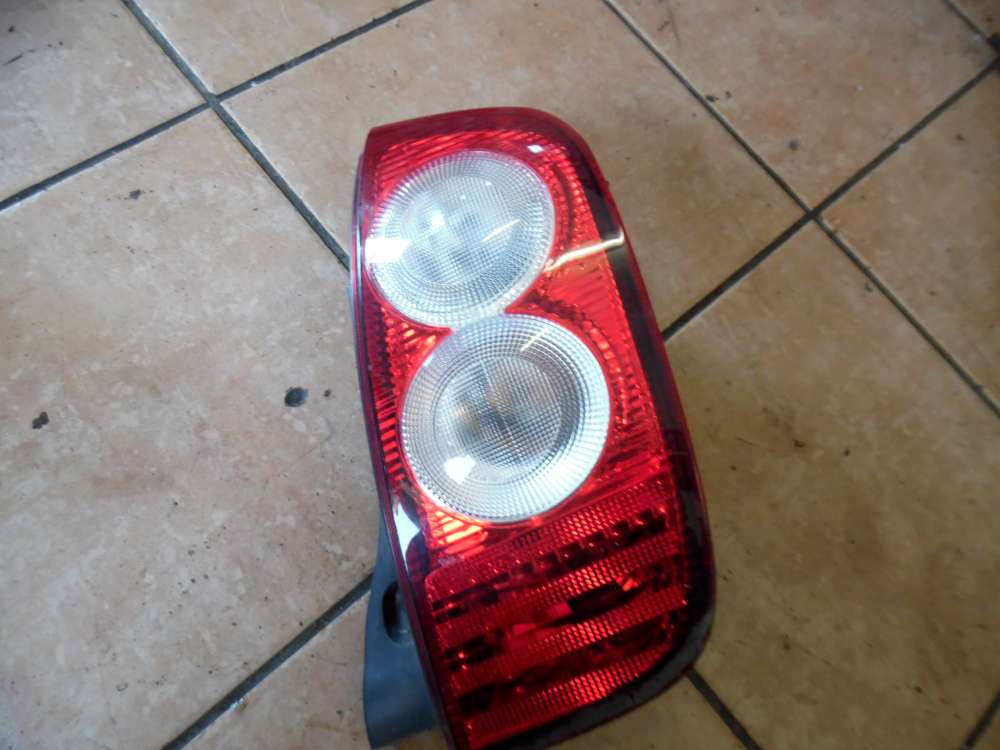 Nissan Micra K12 Heckleuchte Rücklicht Rechts
