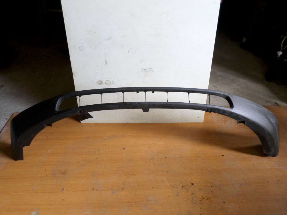 Ford Focus II Frontschürze Stoßstange unten Vorne 4M51-17C749