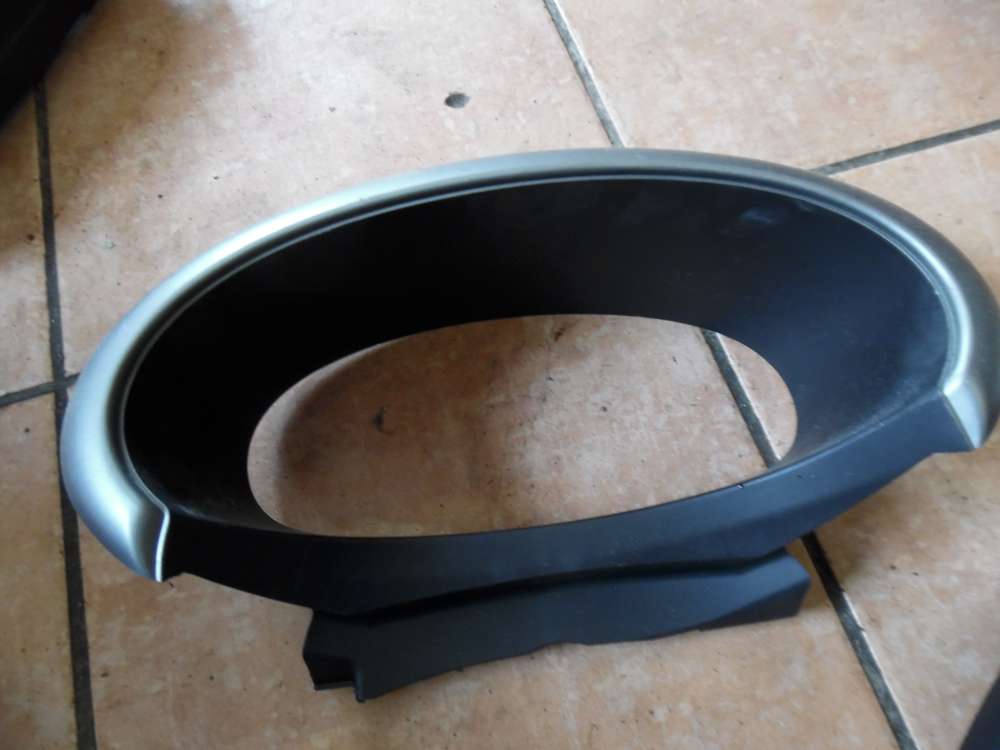Nissan Micra K12 Verkleidung Abdeckung Tacho 68240BC700