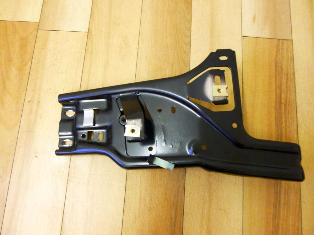 Audi A4 B Armaturenbrett Radiohalterung 8D1857320