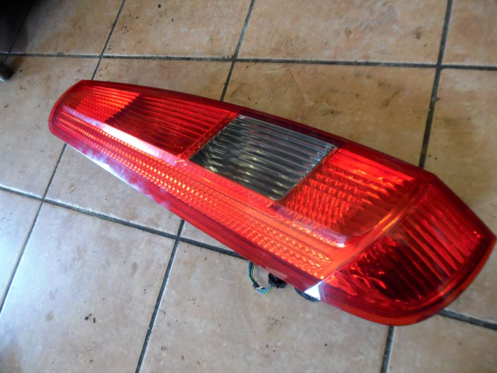 Ford Fiesta V Heckleuchte Rücklicht Links 2S5113A603