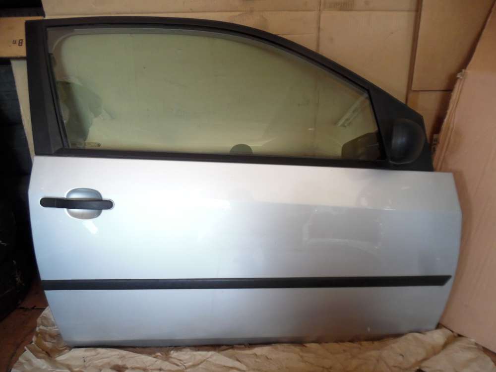 Ford Fiesta V 3-Türer Tür Vorne Rechts Grau : 62