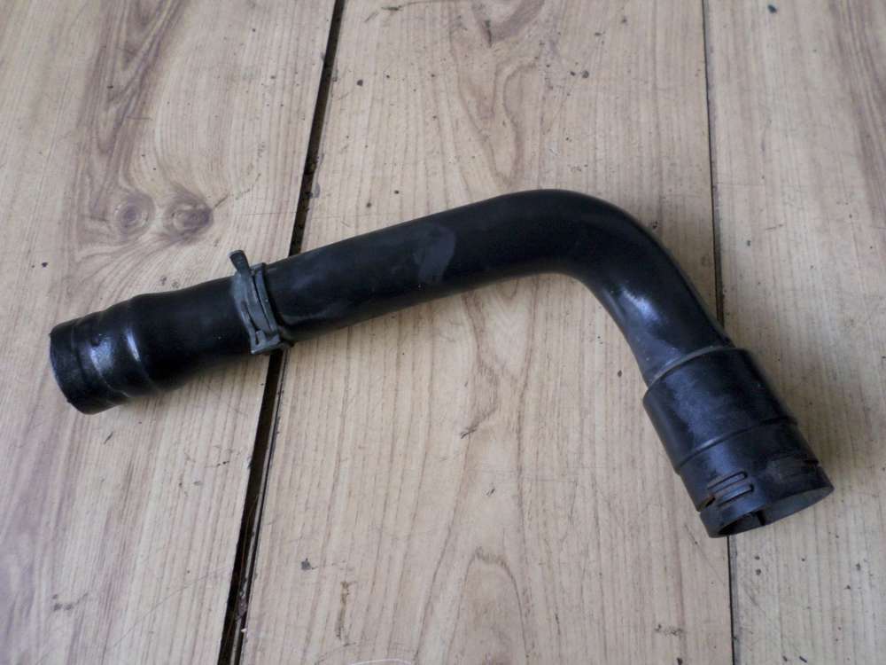 VW Passat Audi A4 Kühlwasserschlauch Wasserschlauch 8D0121101