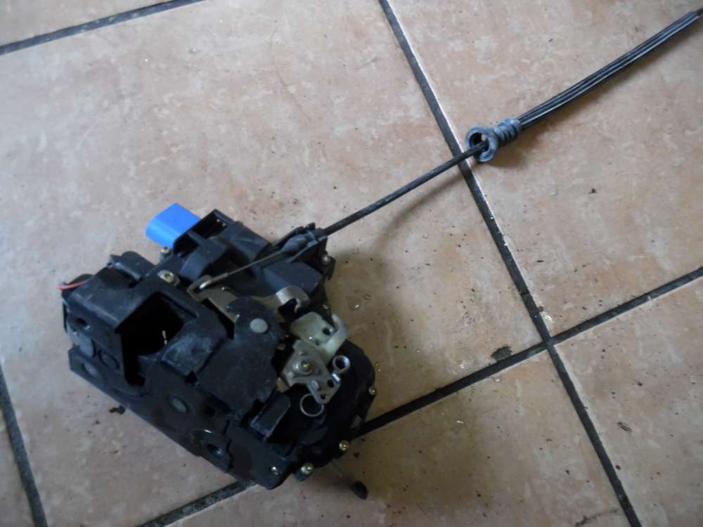 VW Golf IV Türschloß Schloß Vorne Rechts 3B1837018