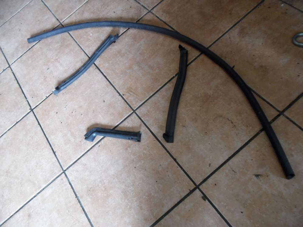 BMW E46 316ti Motorhaubendichtung Gummidichtung