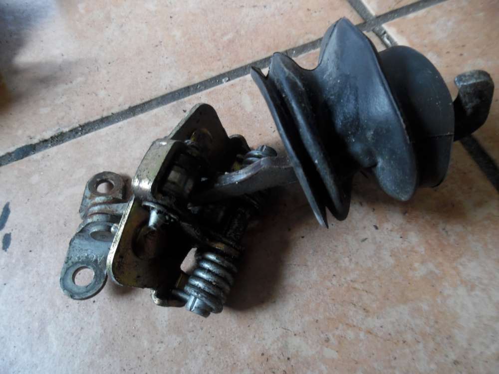Lancia Zeta 220 Türfangband Türstopper Vorne Links