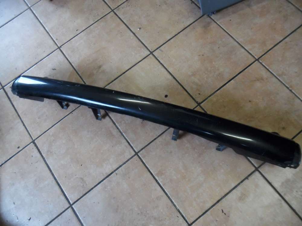 Toyota Yaris Verso Leiste Sto?stange Hinten Schwarz