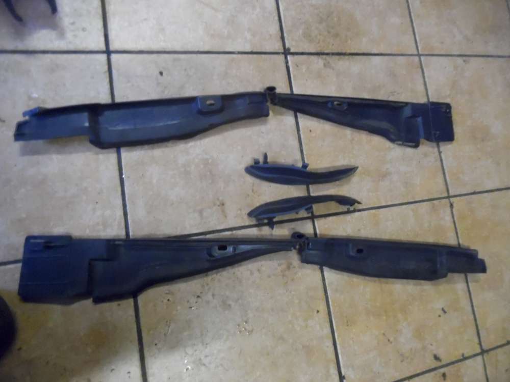 Renault Laguna III Kotflügel Aufnahme Halterung 668620012R/ 668630012R