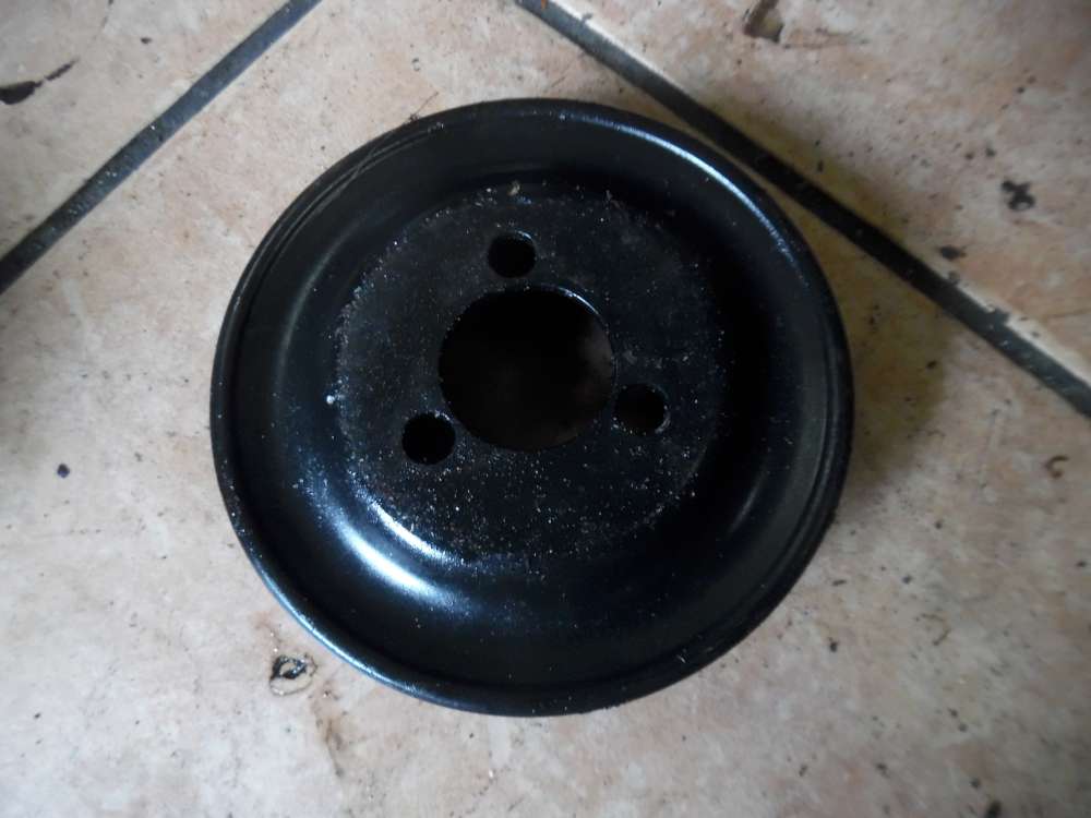 VW Golf IV 1J 1,4 Riemenscheibe Servopumpe 030145269A
