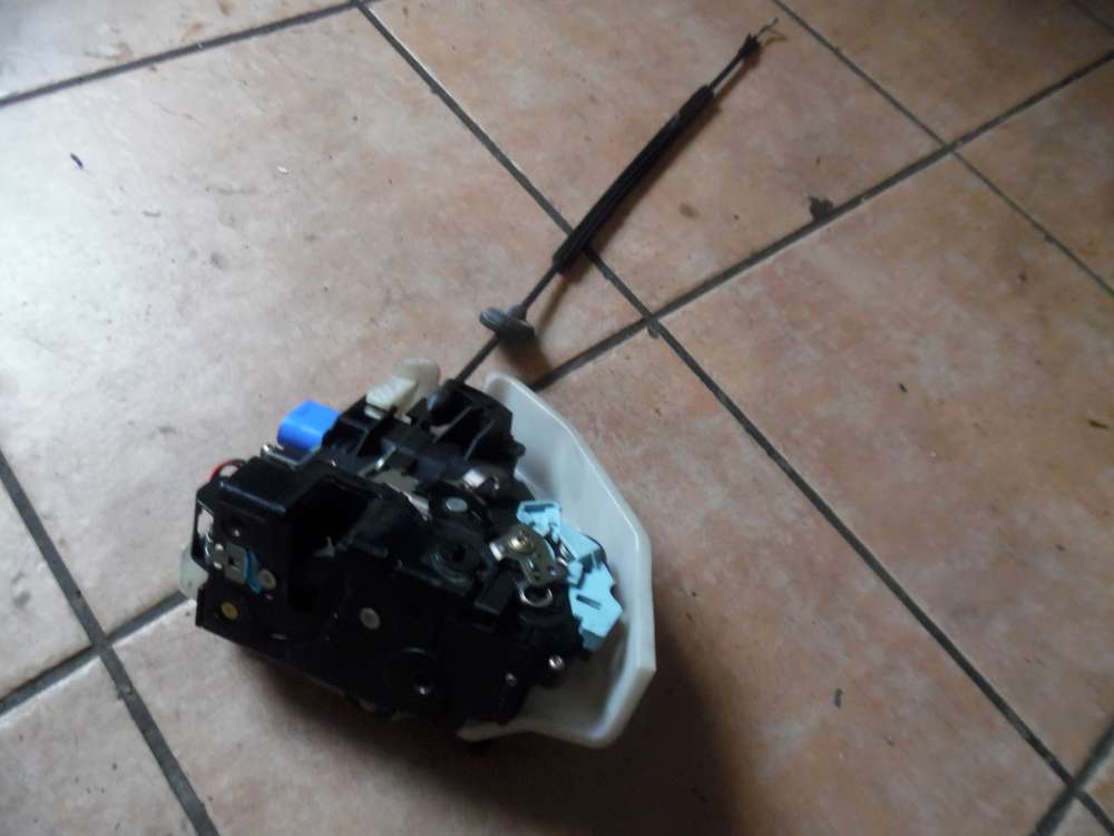 VW Golf V 1K Türschloß Schloß Hinten Rechts 3C1837016