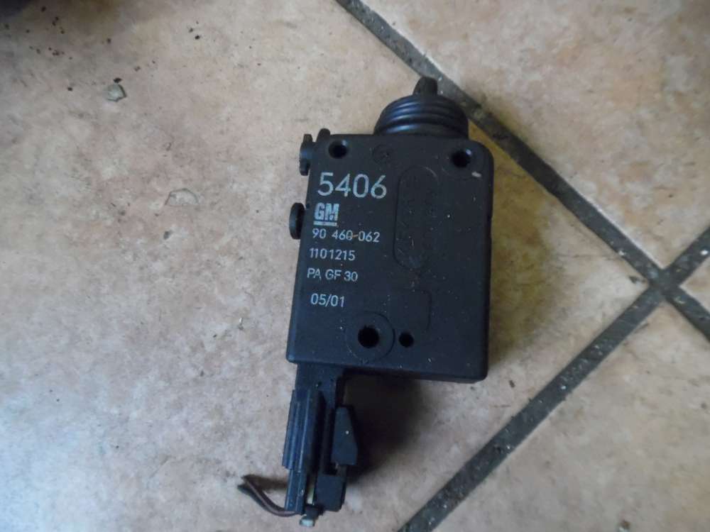 Opel Astra G Stellmotor Heckklappe 90460062