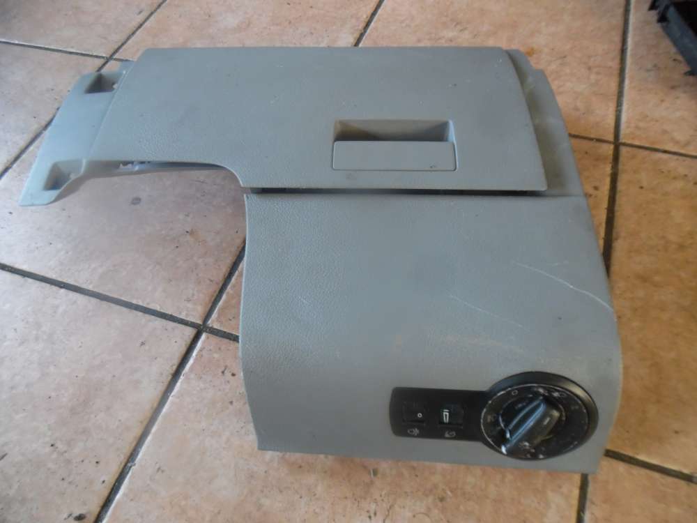 VW Touran 1T Handschuhfach Armaturenbrett Links 1T1858365