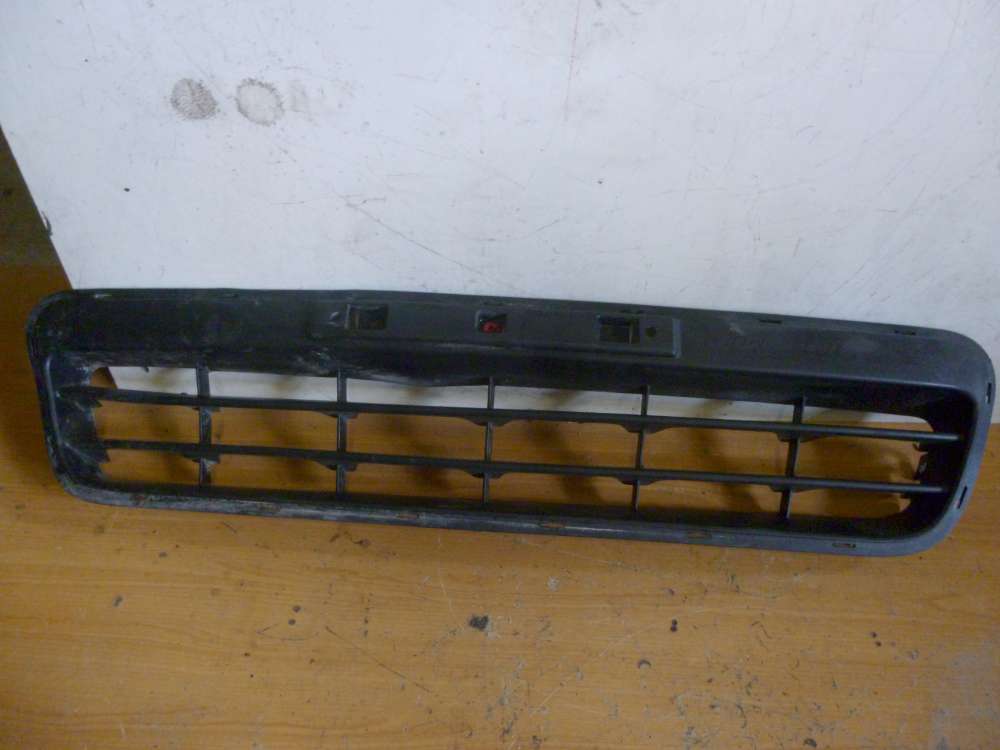 Opel Agila A H00 Frontgrill Stoßstange mitte Vorne 09212423