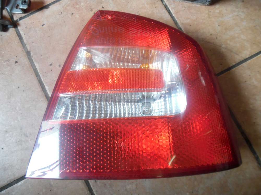 Skoda Octavia 1Z Rückleuchte Rücklicht Rechts 1Z5945096