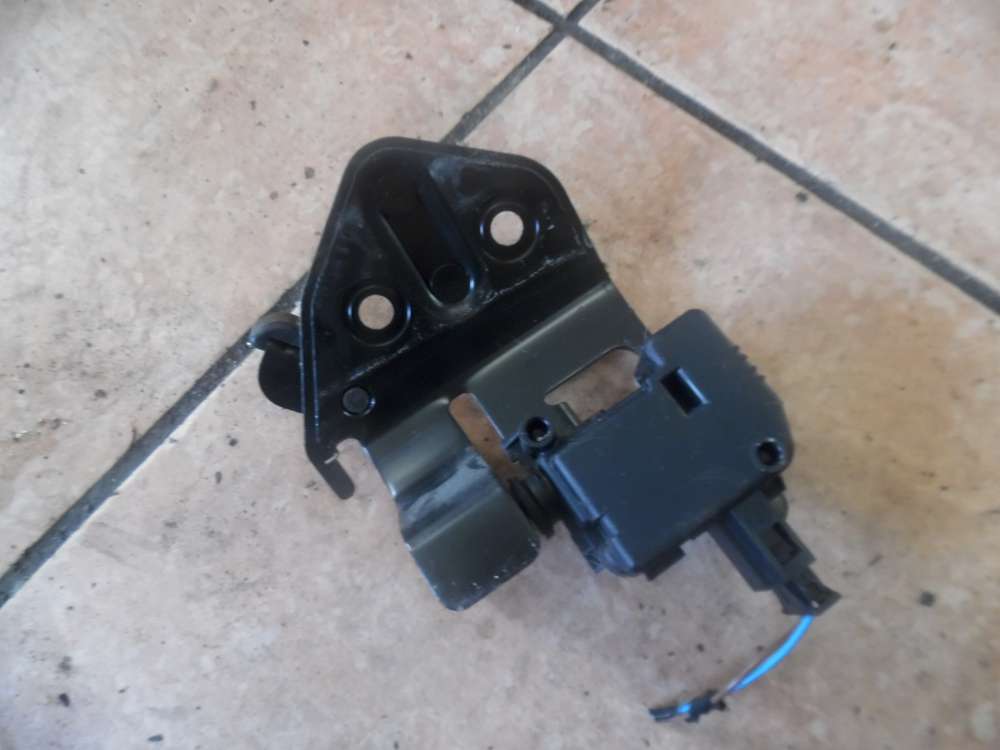 Skoda Octavia 1Z Heckklappeschloß ZV Stellmotor 1Z0827511C
