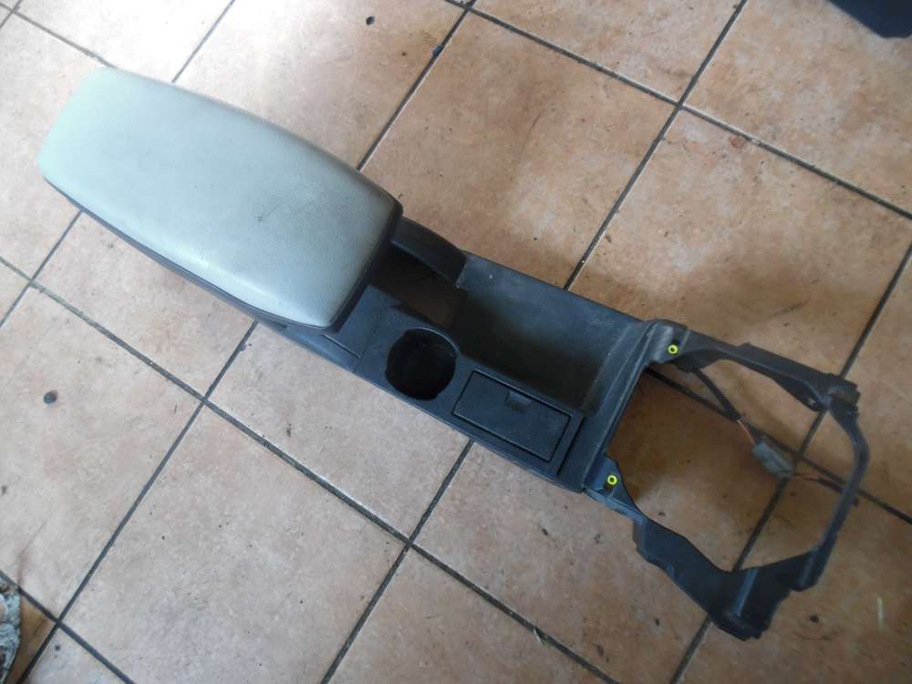 Ford Mondeo III Armlehne Mittelarmlehne Mittelkonsole