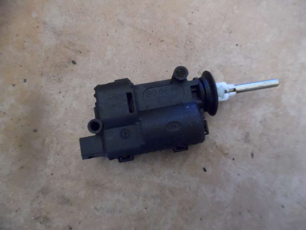 Opel Zafira B Stellmotor Tankklappe 13158426