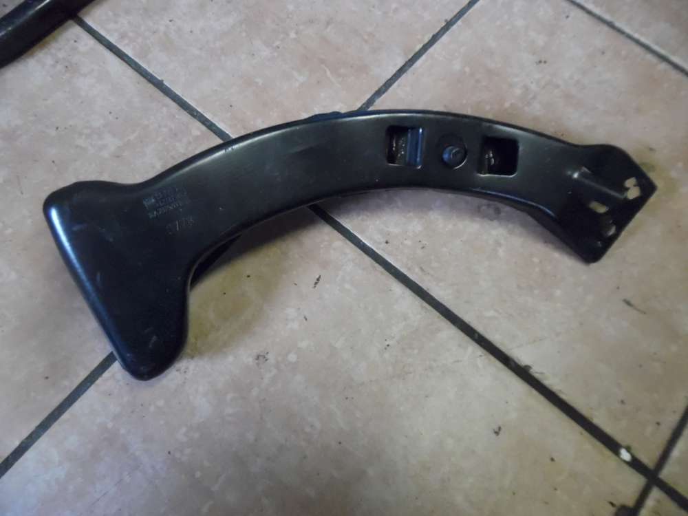 Opel Zafira B Halter Schließplatte Sitzlehne 3-Reihe Rechts 13222742