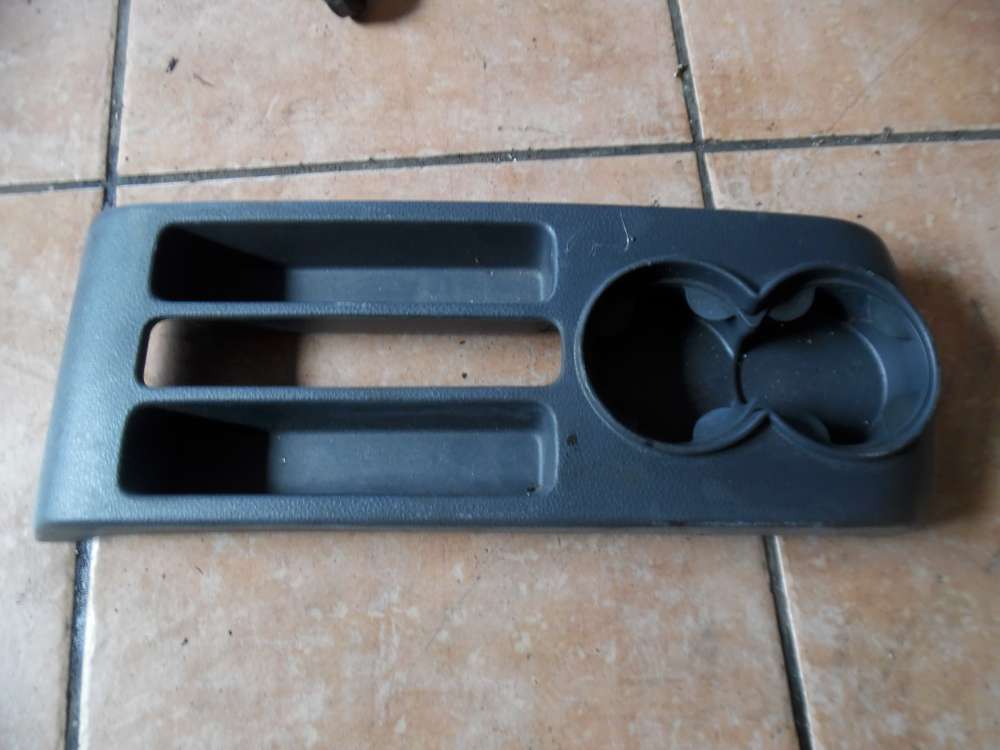 VW Polo 9N Mittelkonsole Getränkehalter Hinten 6Q0863319