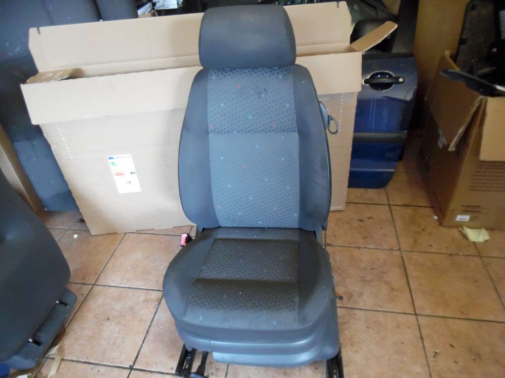 VW Polo 9N Sitz Vorne Links Stoff grau