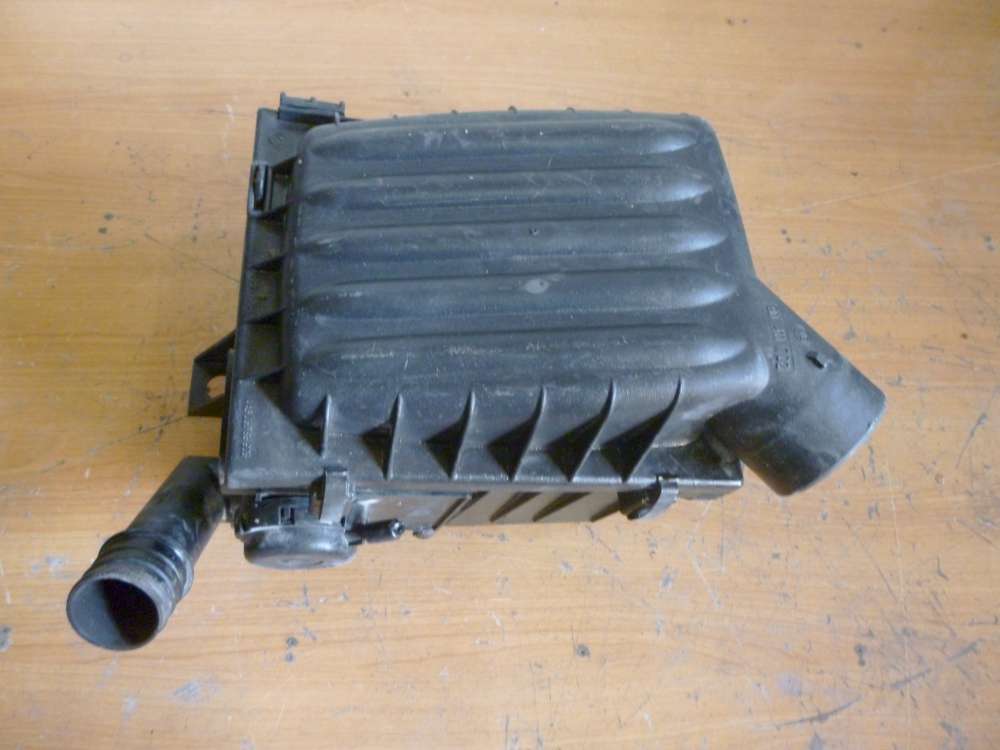 Opel Corsa B Luftfilterkasten 90411702