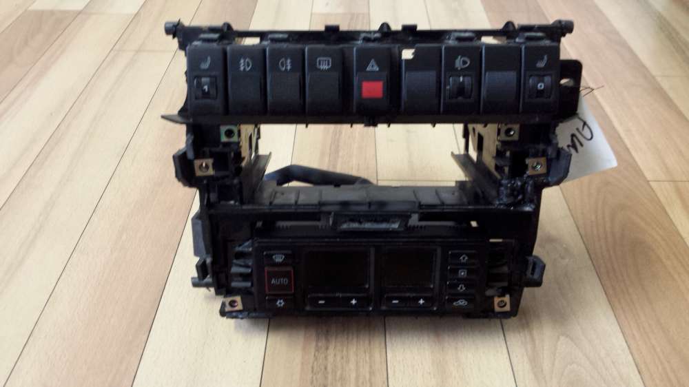 Audi A4 Mittelkonsole Klimabedienteil Steuerger?t mit Schalter 8D0857007G / 8L0820043D