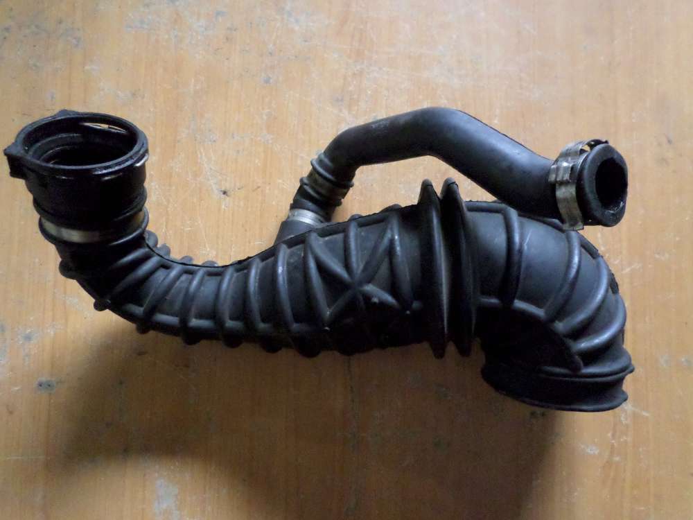 Ford Focus DNW Ansaugschlauch Luftfilter 1M51-9R504-AB