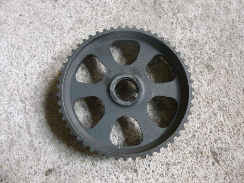 AUDI A6 Zahnriemenscheibe 027 109 111H