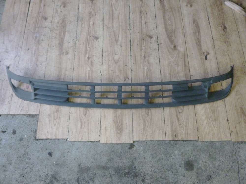 Ford Mondeo I Kühlergrill Mitte Vorne 93BB-17B968BB