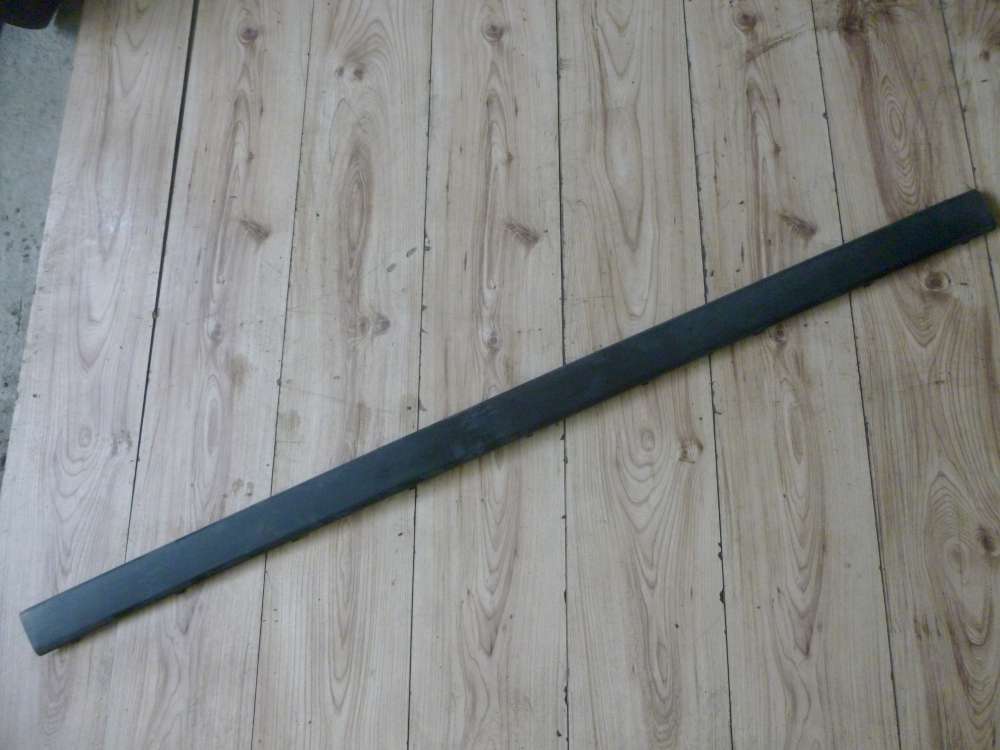 BMW E34 Stoßstange Hinten Stoßleiste 8148819