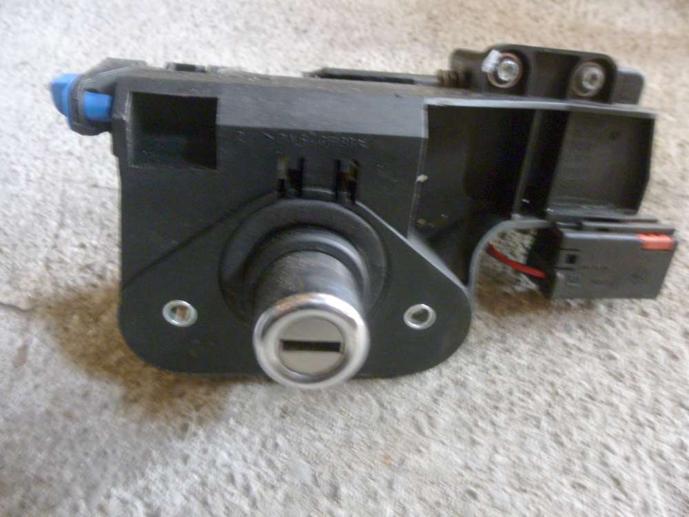 Opel Corsa C Schloss Heckklappenschloss Kofferraumschloss GM 09183495