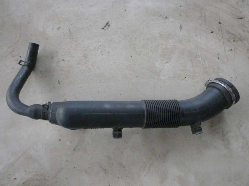 Opel Corsa C Luftansaugschlauch 24467829