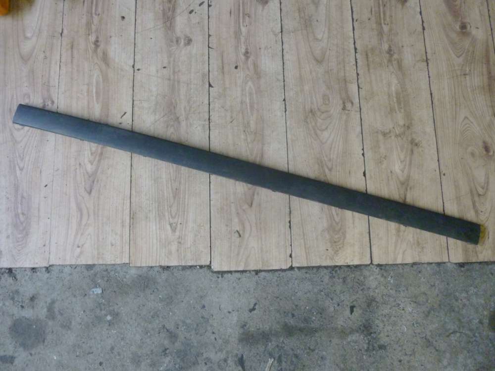 Original BMW E36 3er Zierleiste hinten mitte Facelift Leiste Blende Stoßleiste 8146093